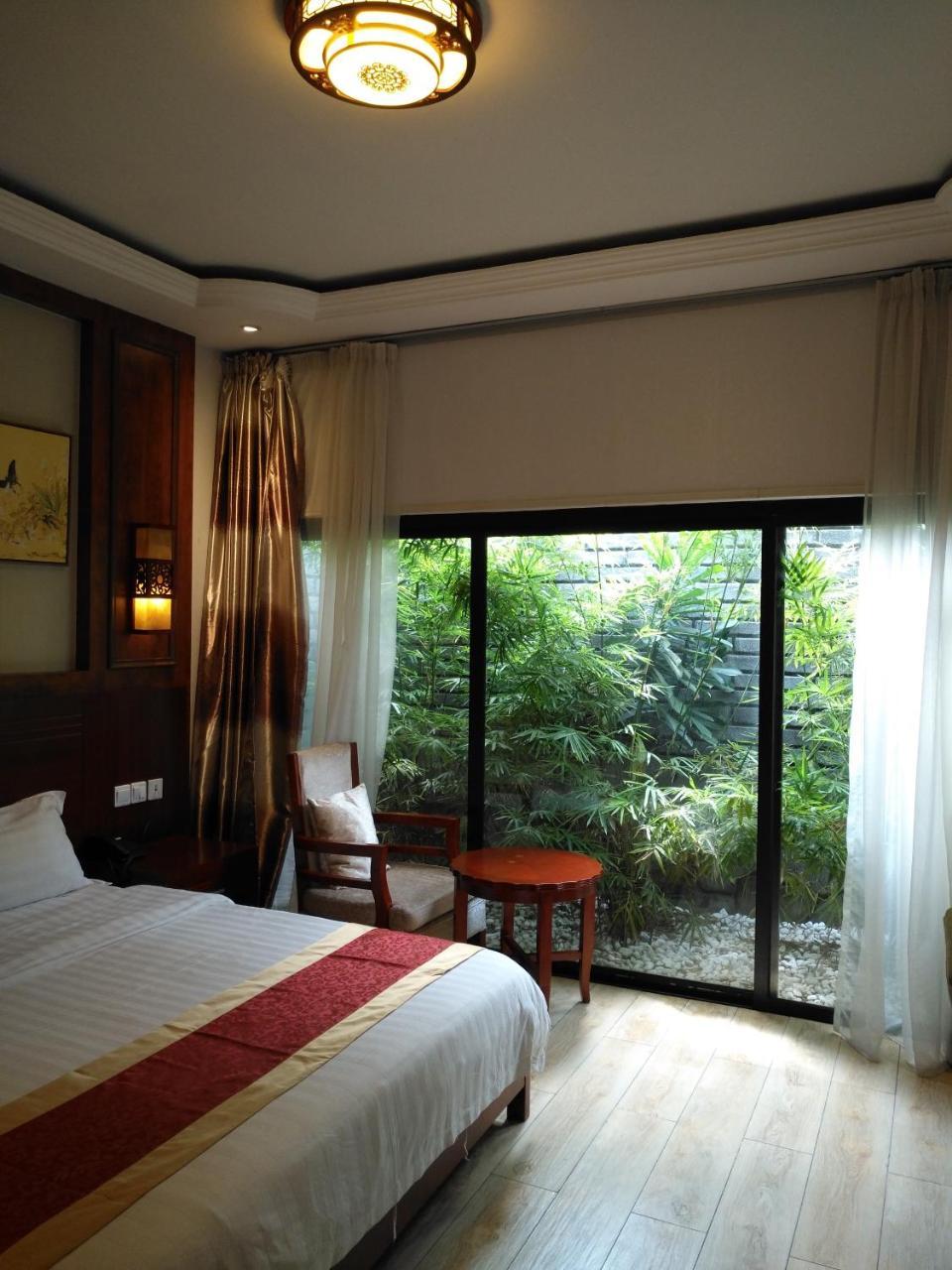 Hotel Des Jardins Абиджан Экстерьер фото